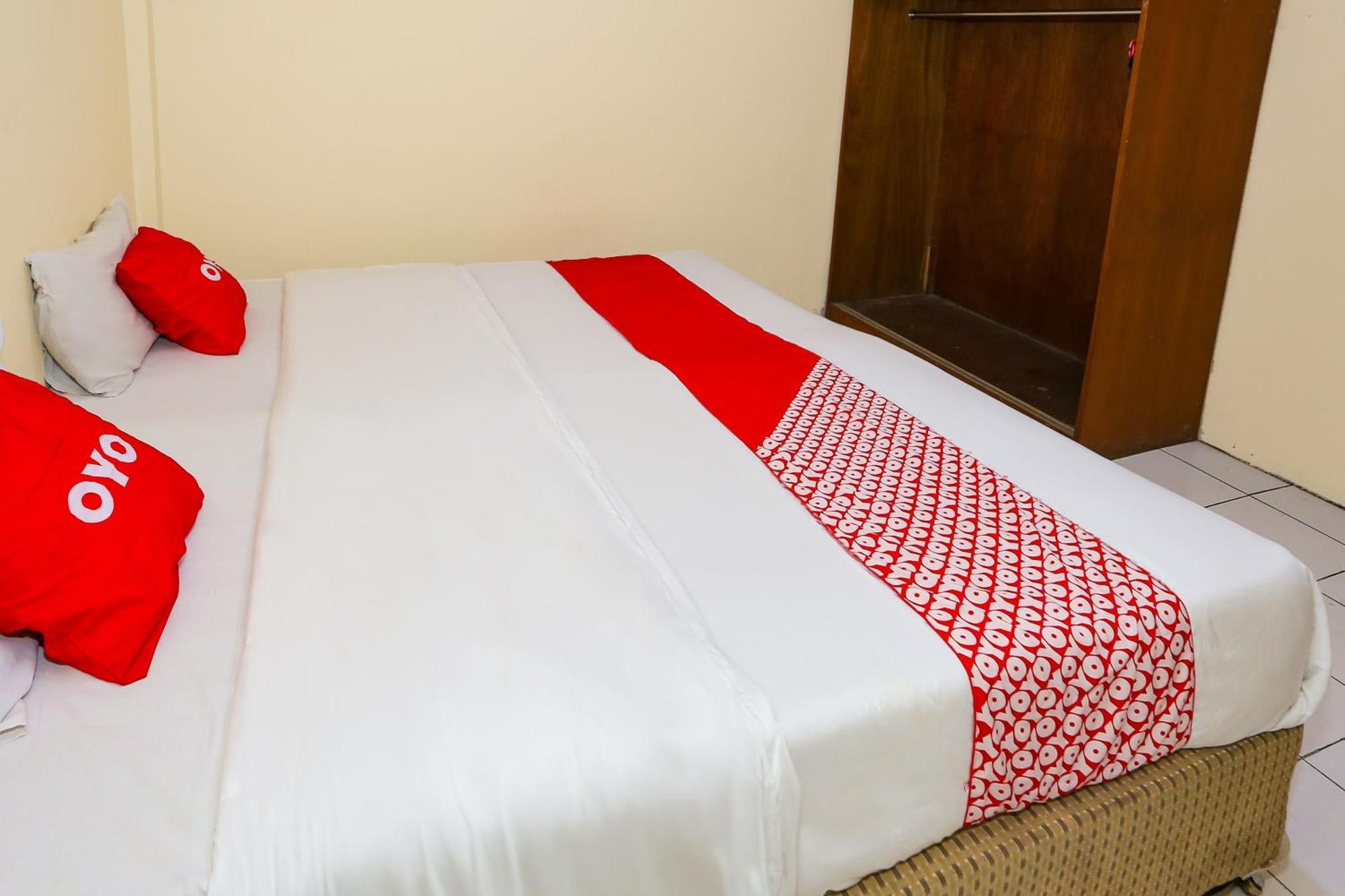 Capital O 93349 Hotel Gondangdia Bogor Buitenkant foto