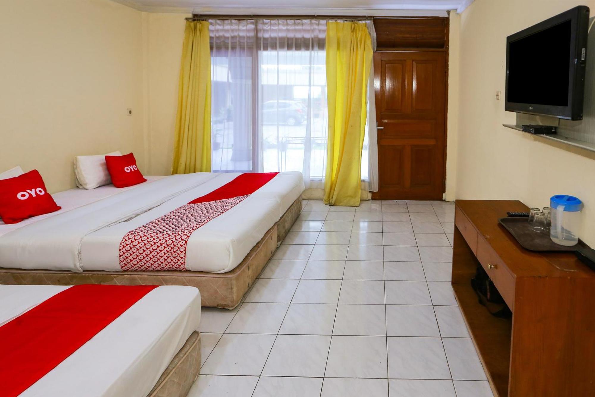 Capital O 93349 Hotel Gondangdia Bogor Buitenkant foto